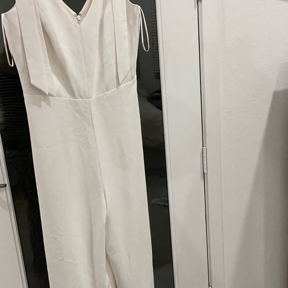 CeCe white romper - Picture 3 of 4